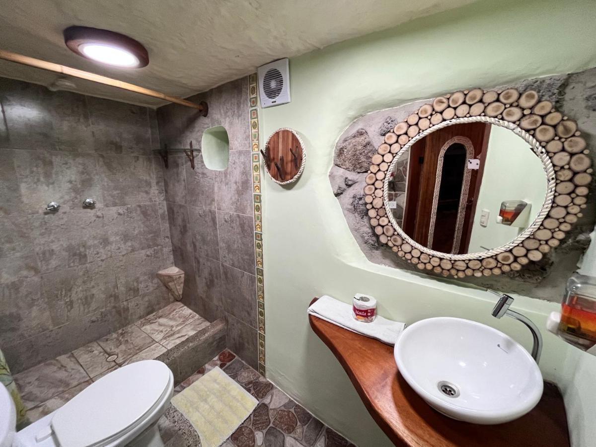 Lonesome George Ecolodge Puerto Ayora  Ngoại thất bức ảnh