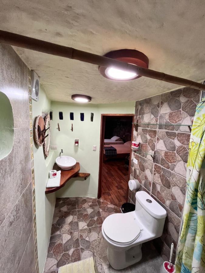 Lonesome George Ecolodge Puerto Ayora  Ngoại thất bức ảnh