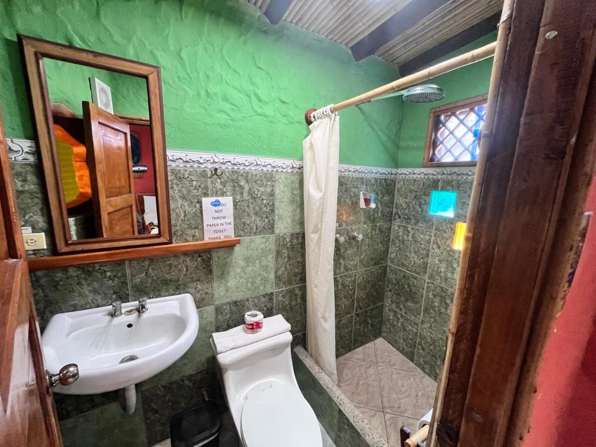 Lonesome George Ecolodge Puerto Ayora  Ngoại thất bức ảnh