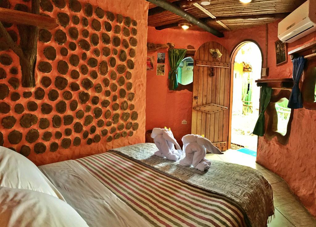 Lonesome George Ecolodge Puerto Ayora  Ngoại thất bức ảnh