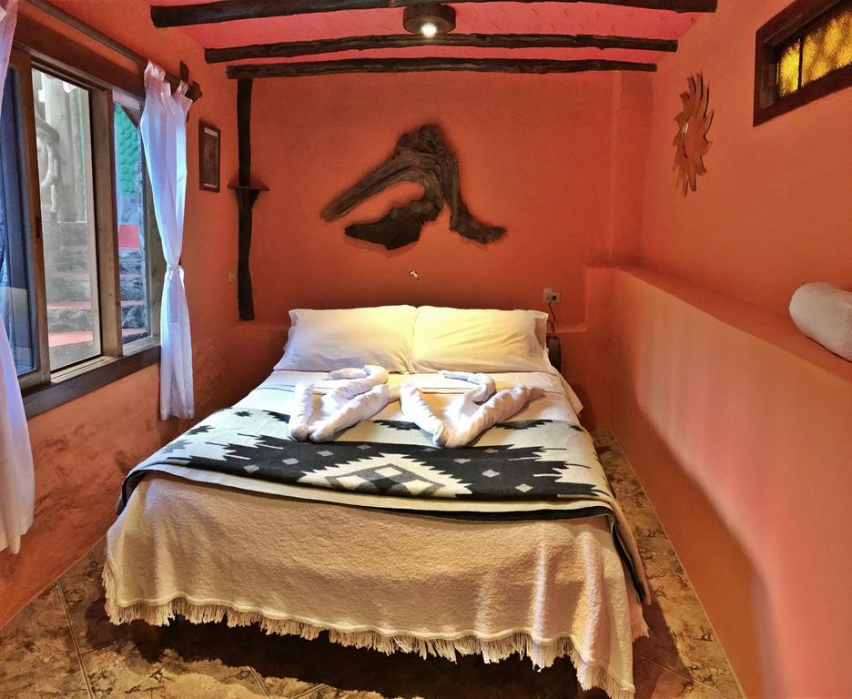Lonesome George Ecolodge Puerto Ayora  Ngoại thất bức ảnh